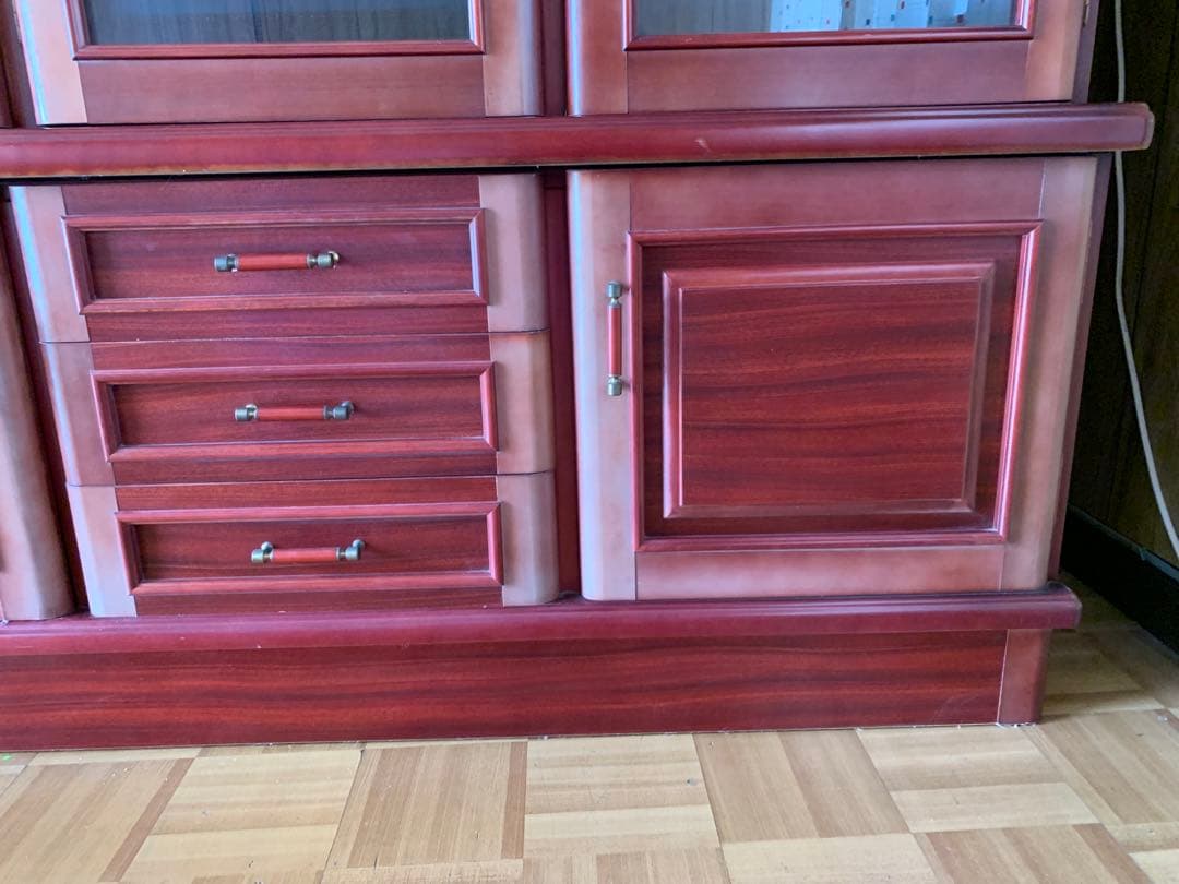 木製キャビネット