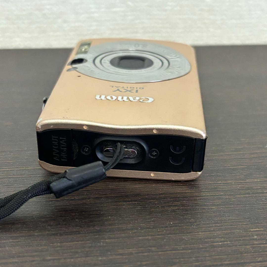 Canon IXY 8.0メガピクセル コンパクトデジタルカメラ