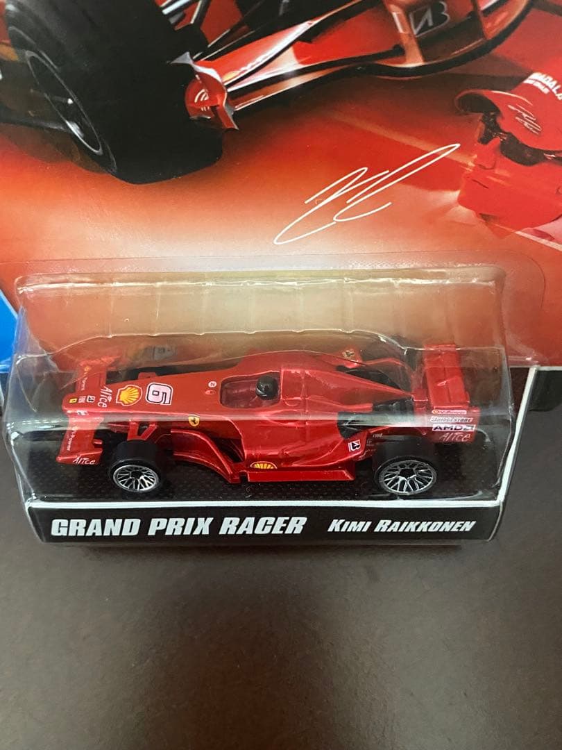 Hot Wheels FERRARI F2007 Kimi&Massa セット