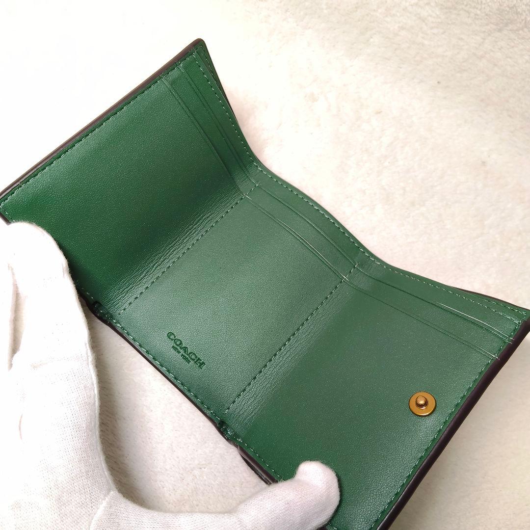 美品 COACH コーチ グリーン 折り財布 レザー ミニ トライフォールド