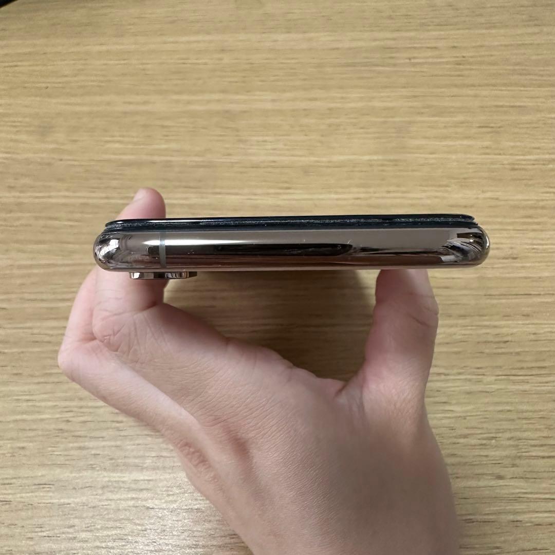 iPhone Xs ゴールド 256GB