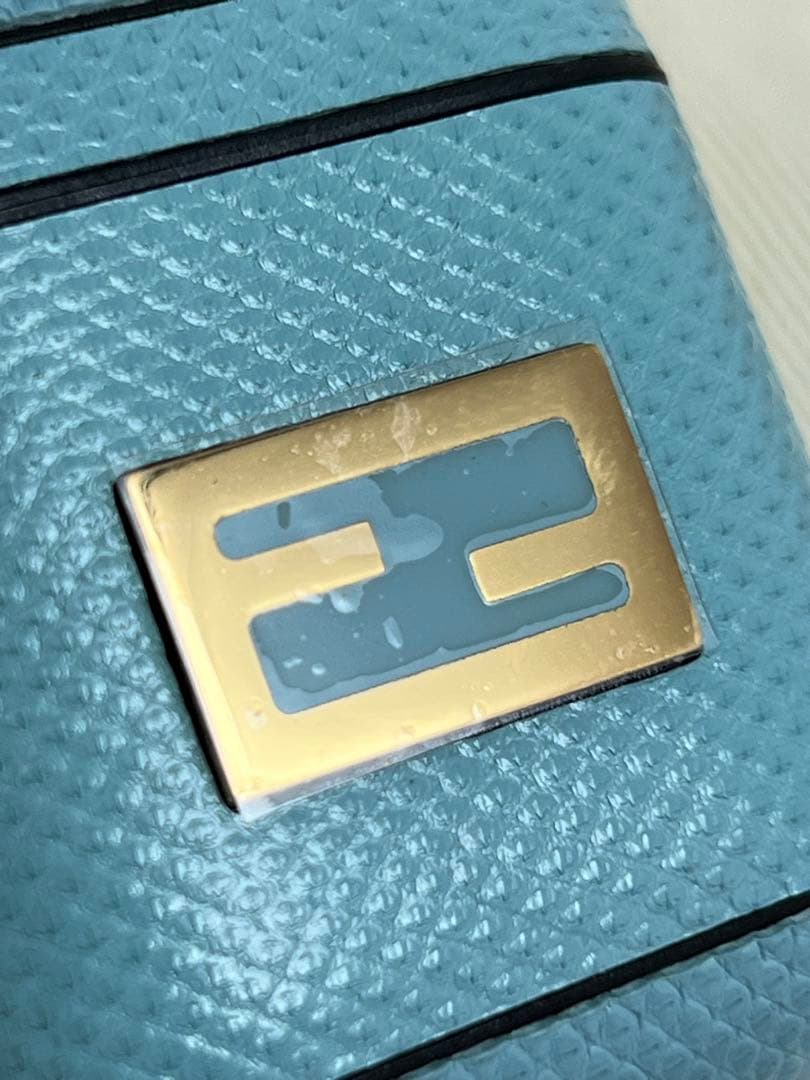 ✨未使用✨フェンディ FENDI Air Pods （第1・2世代）ケース