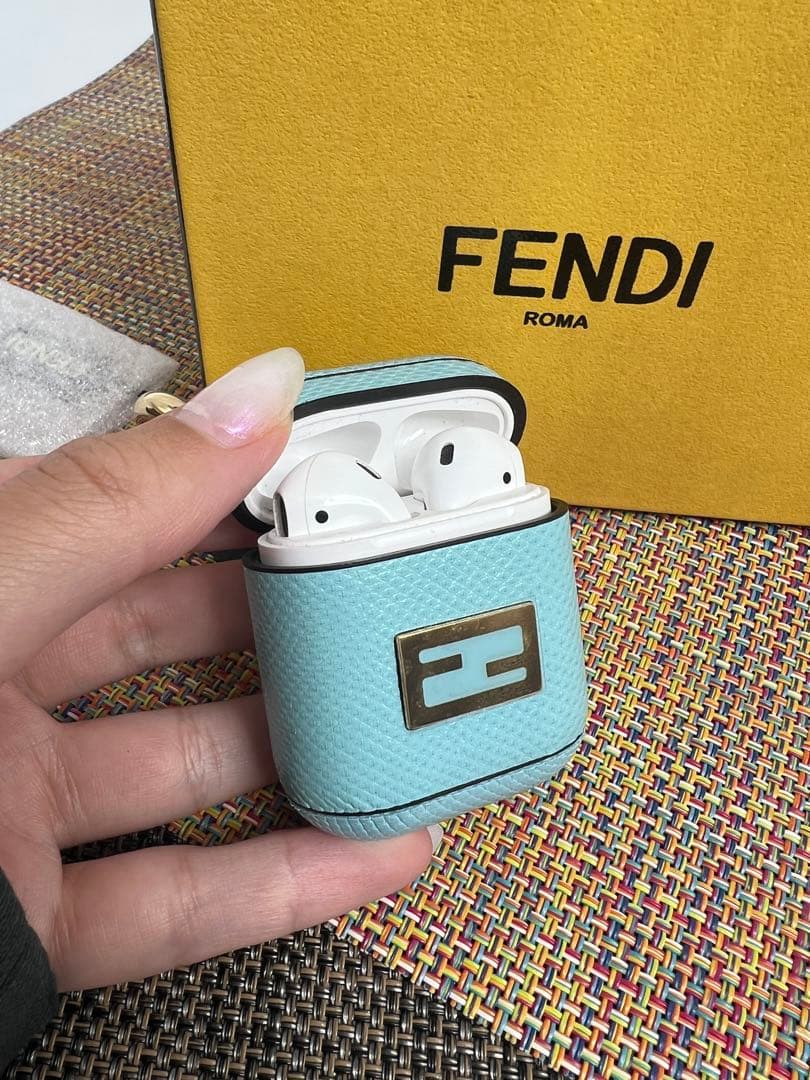 ✨未使用✨フェンディ FENDI Air Pods （第1・2世代）ケース