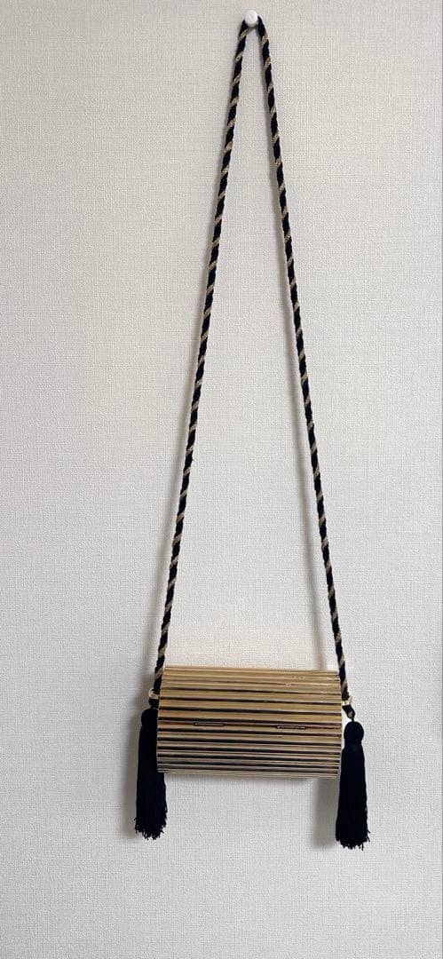 イヴ・サンローラン 1880s メタル タッセル ショルダーバッグ ゴールド