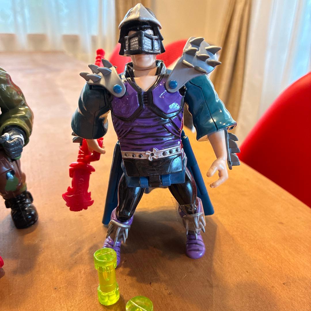 d*2様 ミュータント・タートルズ フィギュア10体とバス・バイク・ボートセット