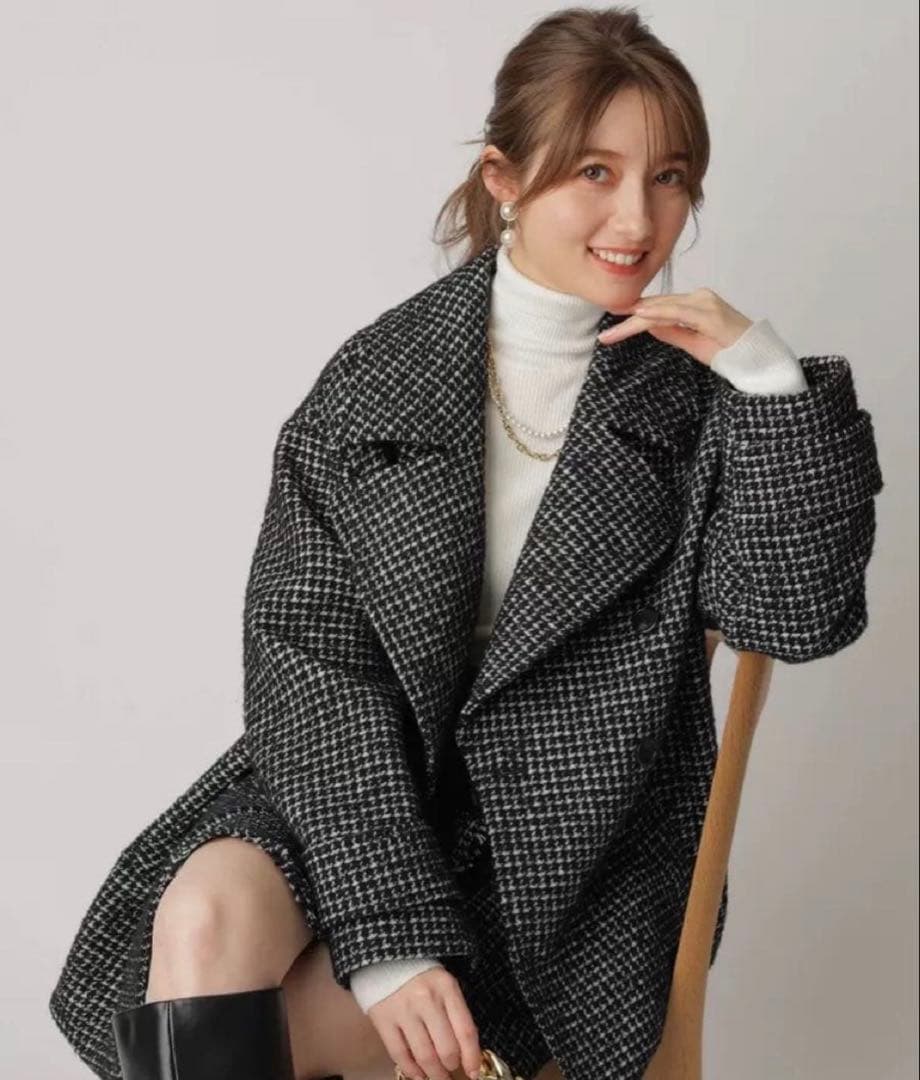 アプワイザーリッシェ ダブルボタンピーコート