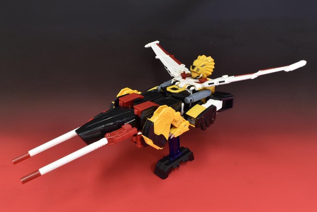 ち*ん様 中古 マスターピース ビクトリーセイバー(スターセイバー&シンバ）