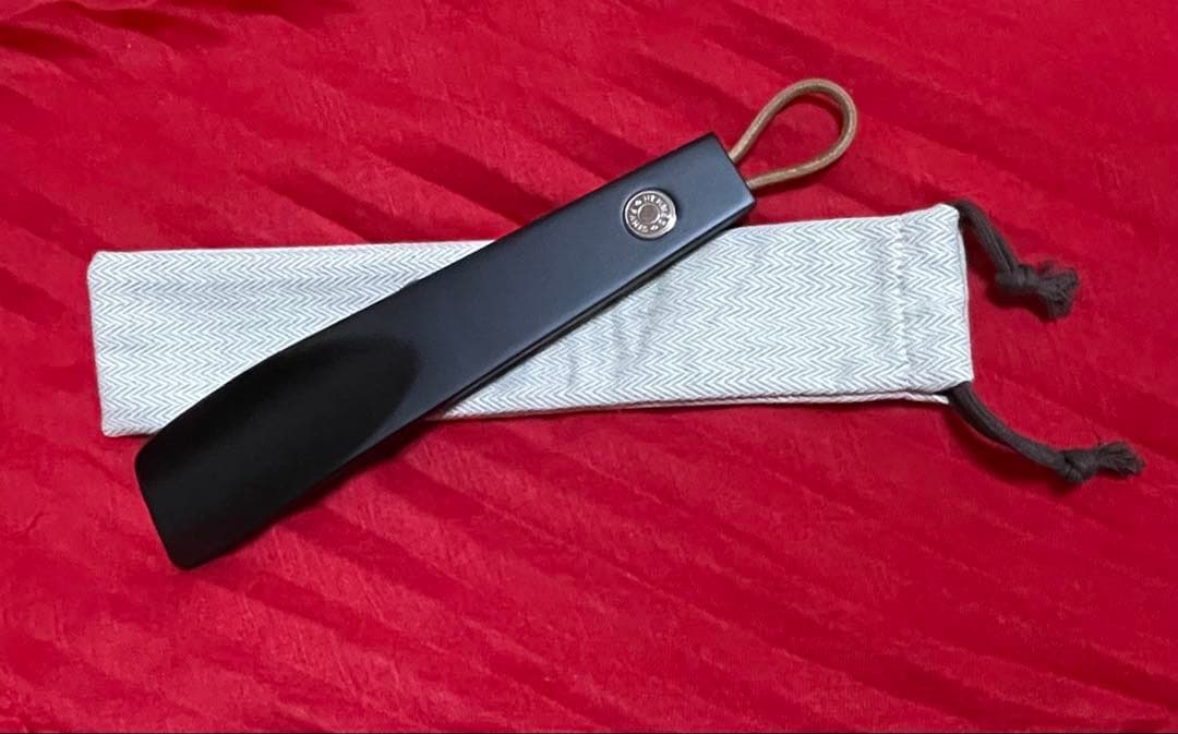 新品★HERMES エルメスシューホーン 黒　靴べら