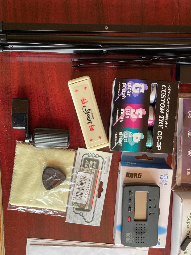 SELDER エレキベース ホワイト ギターケース・アンプ付き