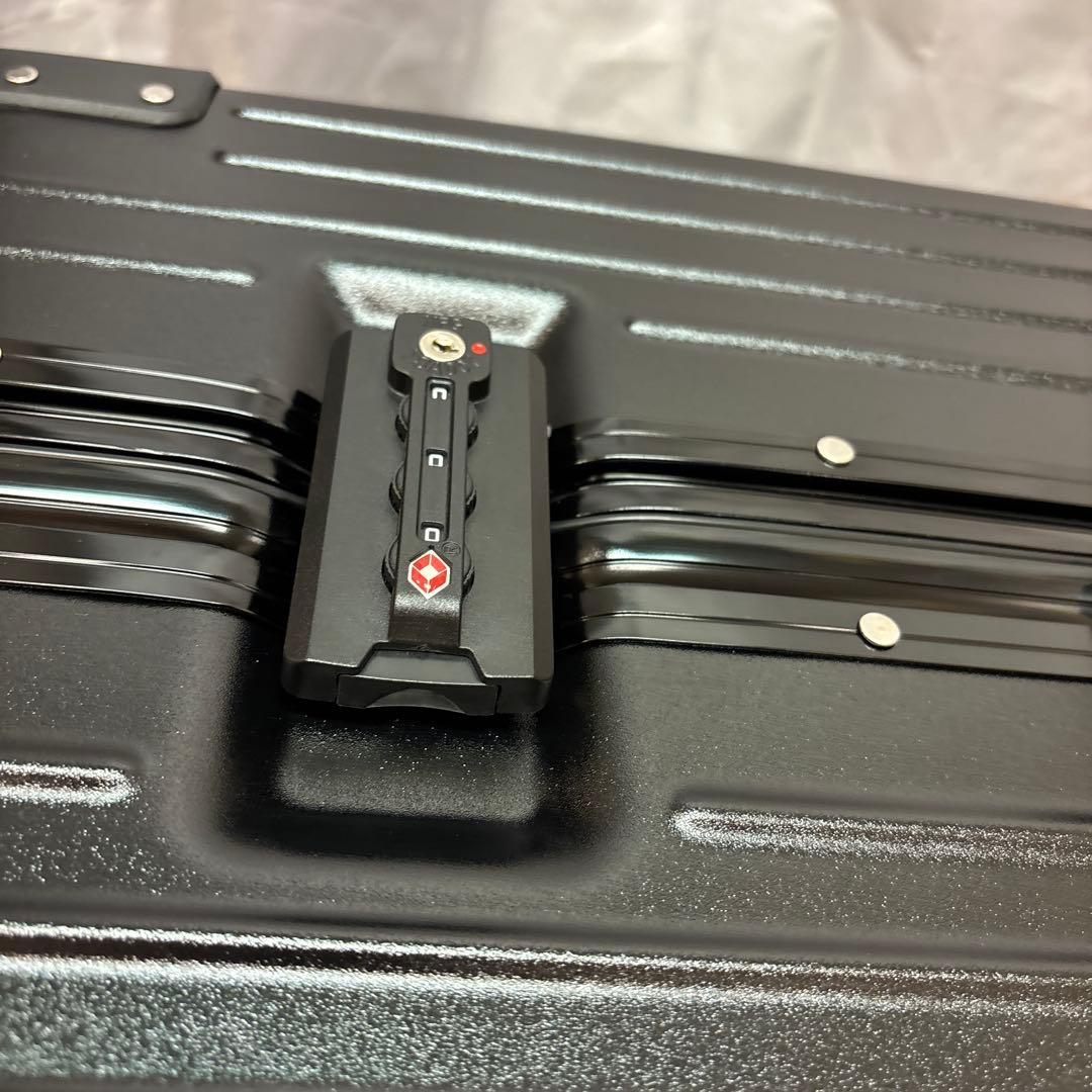 Yuweijie スーツケース　ブラック　XL 大容量