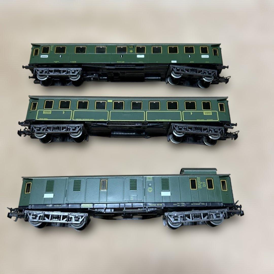 HOゲージ 緑色 客車・機関車 セット