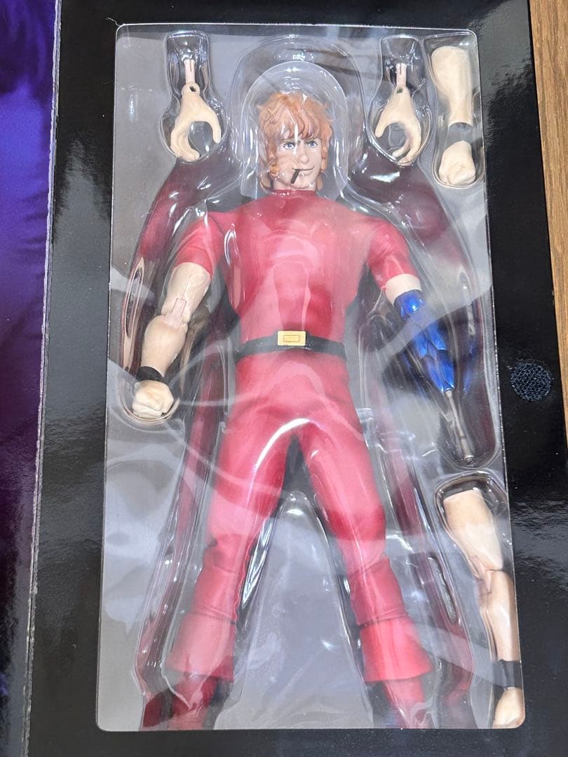 メディコムトイ 1/6スケールフィギュア COBRA コブラ