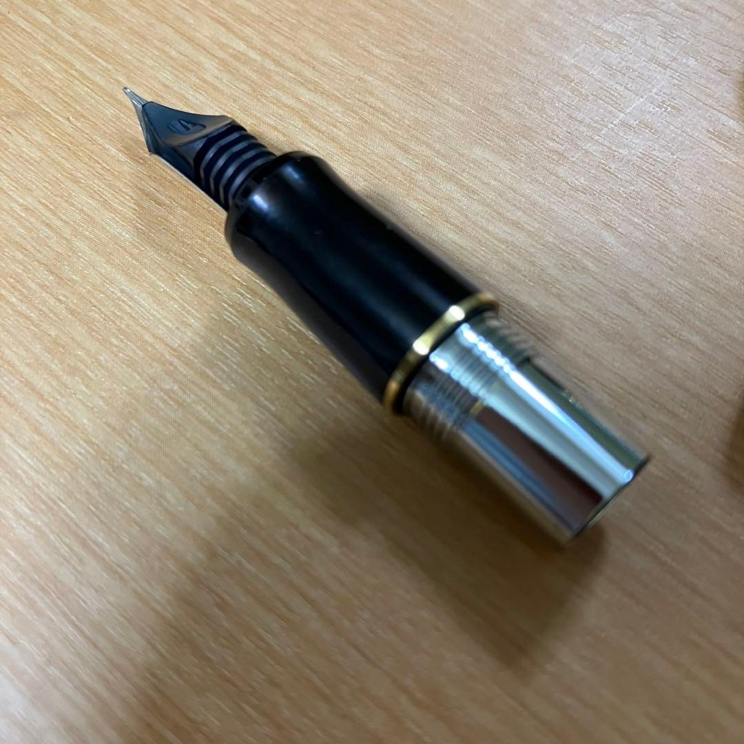 PILOT FKK-1000R-B-SF 細字　軟　万年筆