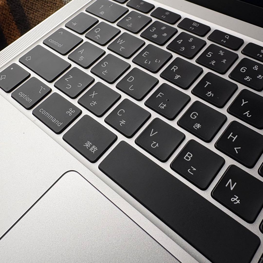 【美品】MacBook Air M1 8G 512GB SSD