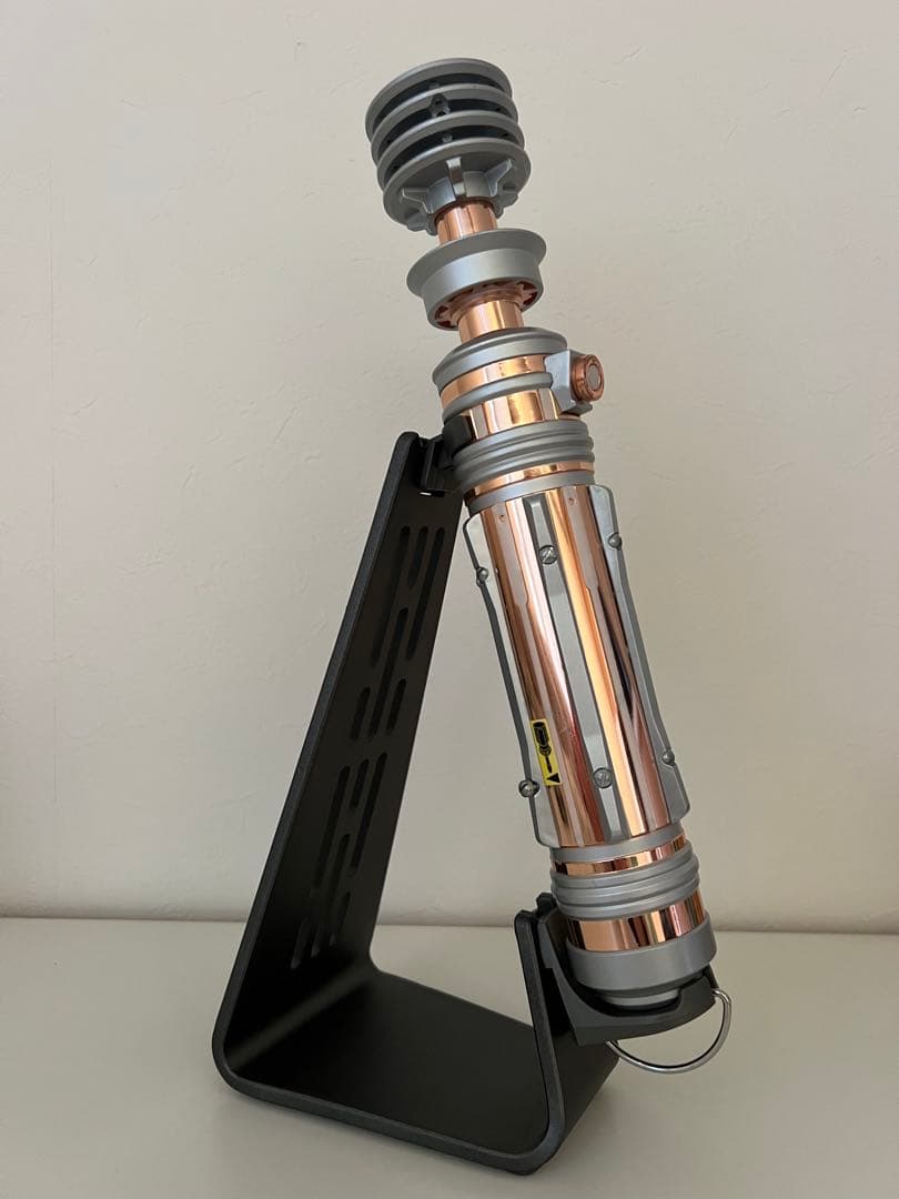 スターウォーズ フォースFXライトセーバー　レイア・オーガナ ブラックシリーズ