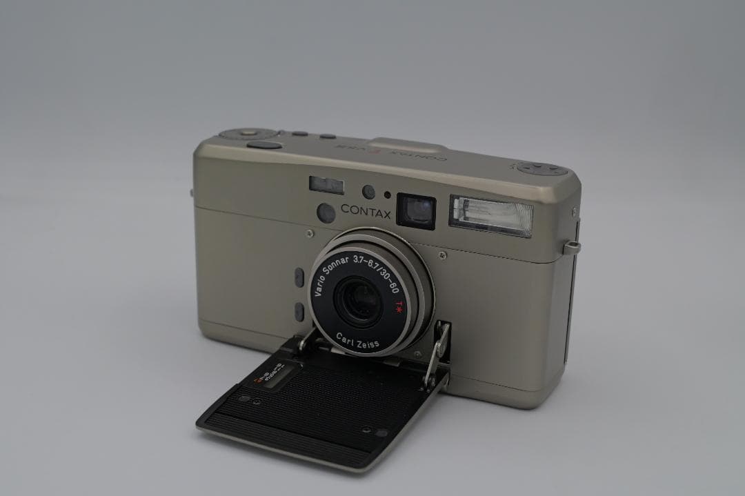 CONTAX TVS iii コンパクトフィルムカメラ
