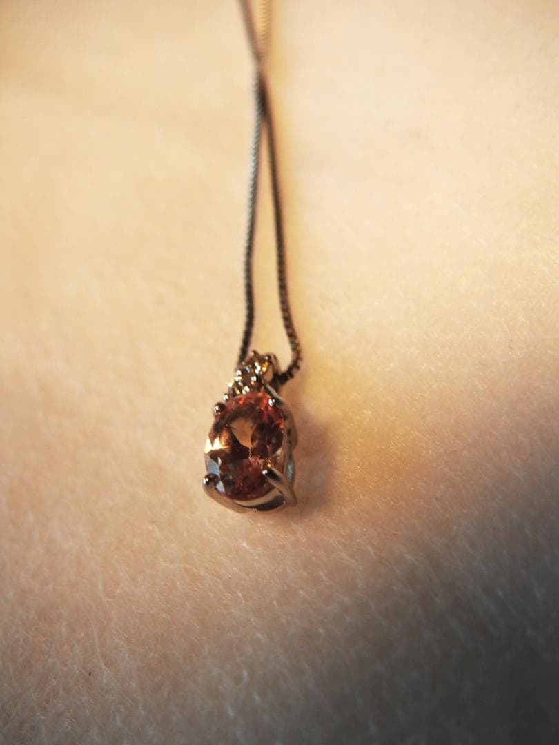 カロママさま専用：ドラゴンガーネット 0.5ct + ダイヤモンド ペンダント