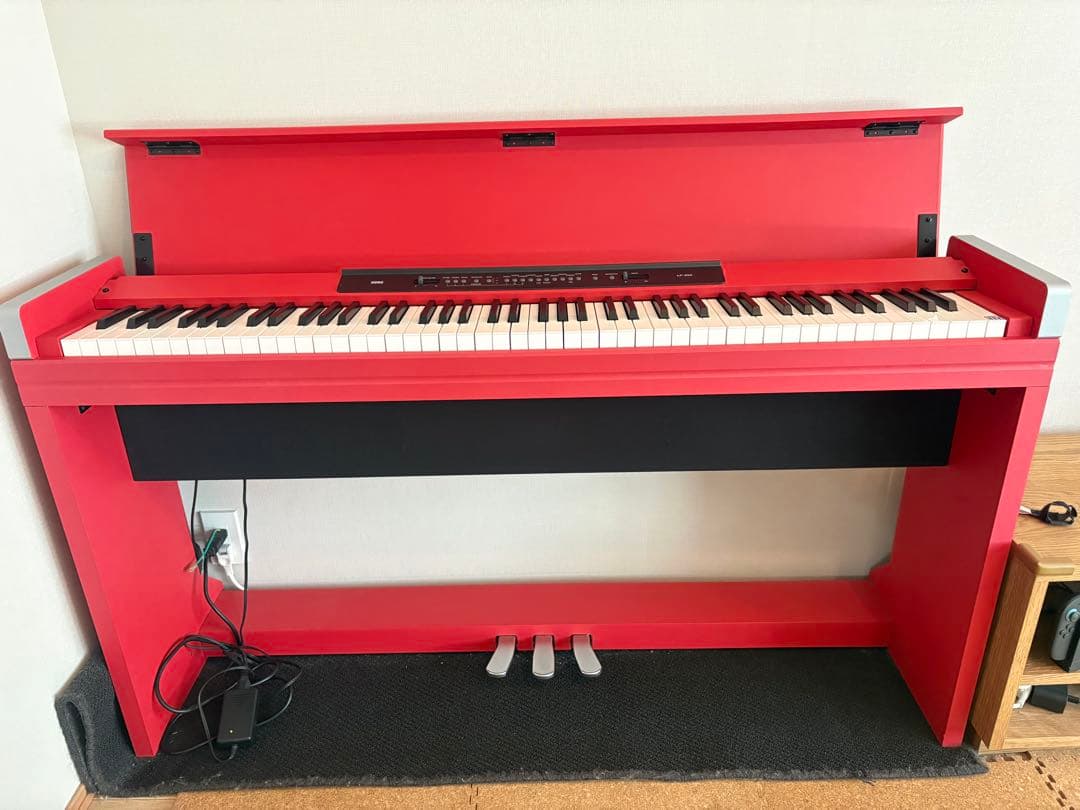 【直接引取】KORG コルグ　LP-350 電子ピアノ赤　88鍵盤　2010年製