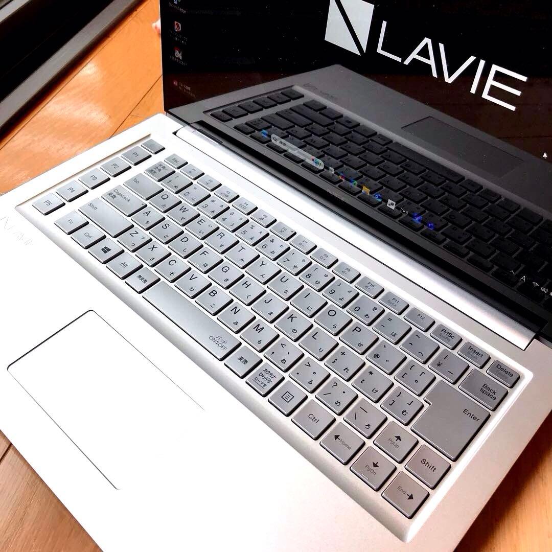 美品LaVieDirect VEGA Corei7【プレミアムミラーガラス天板】