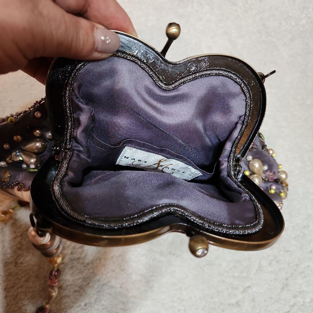 MARY FRANCES:メリーフランシスビーズ装飾パーティーバッグ