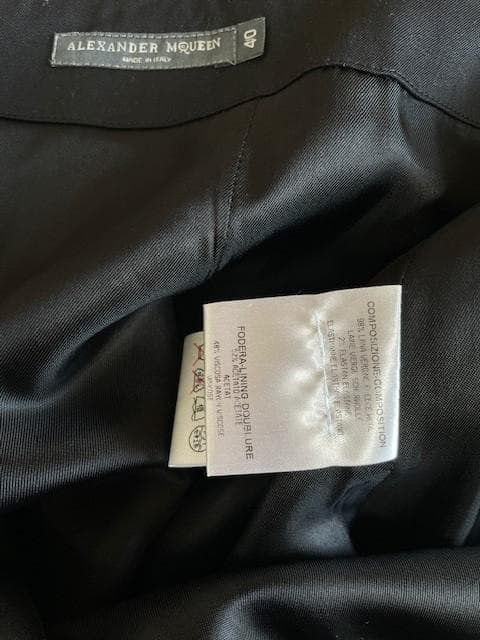 最終価格 未使用 ALEXANDER McQUEENマックイーン 黒スカート40