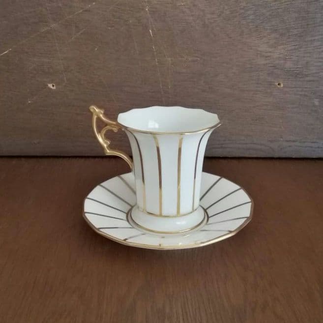 逸品　金彩装飾ハイハンドルC&S　アールデコ　Cauldon　英国アンティーク