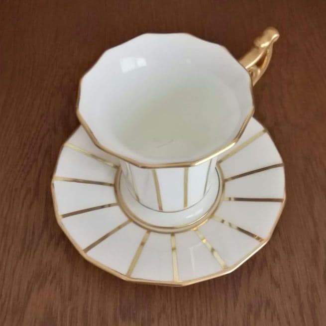 逸品　金彩装飾ハイハンドルC&S　アールデコ　Cauldon　英国アンティーク