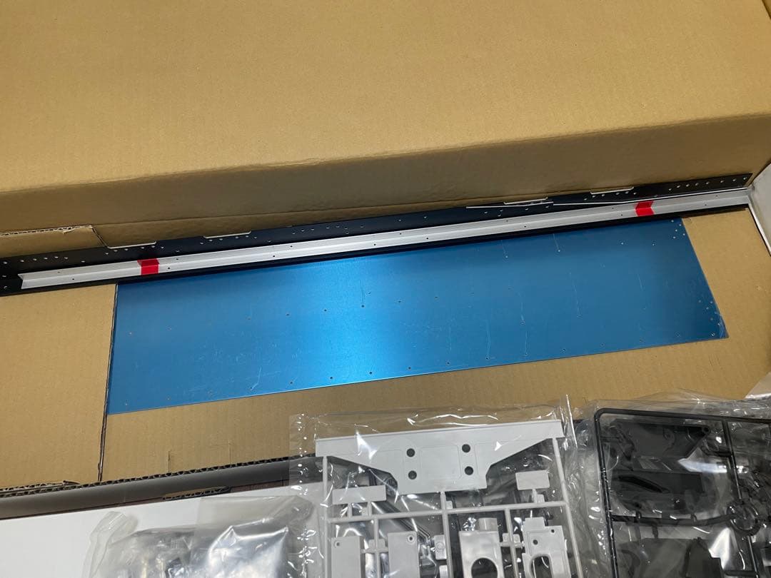 タミヤ 1/14 日本郵船 40フィートコンテナ セミトレーラー