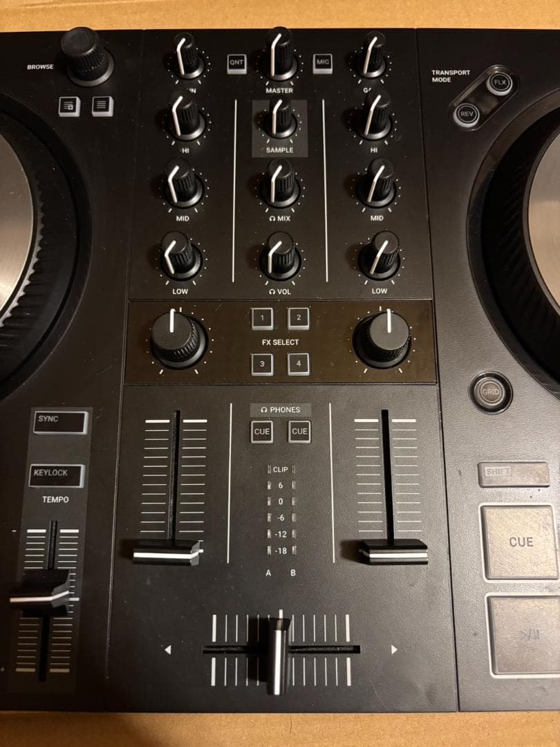 【値下げしました】TRAKTOR S2 MK3 DJコントローラー
