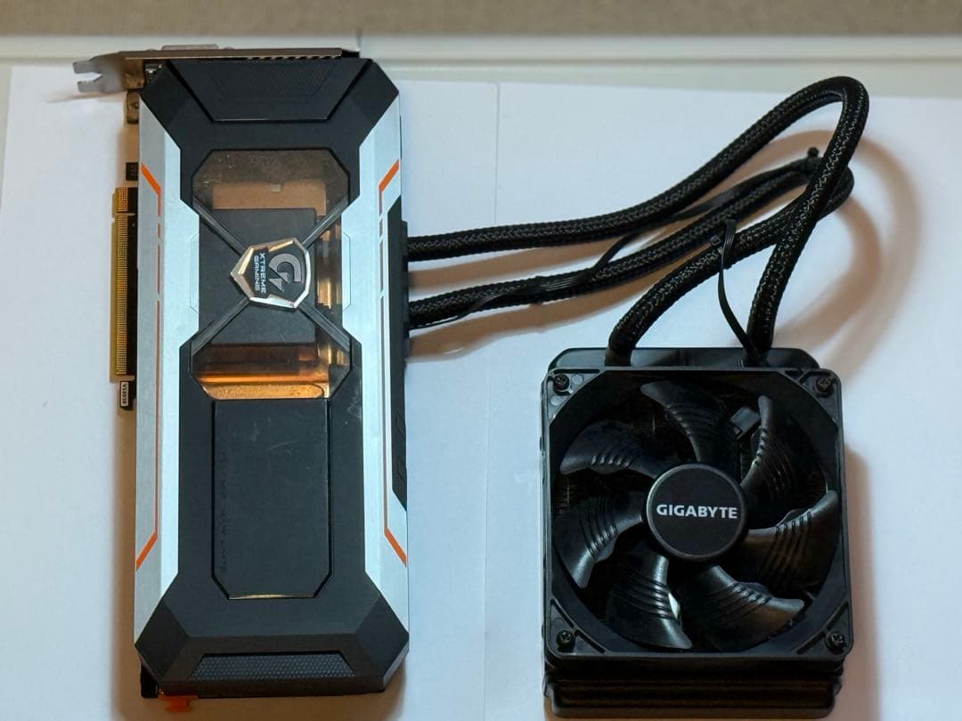 GIGABYTE GTX1080 水冷 動作未確認 ジャンク