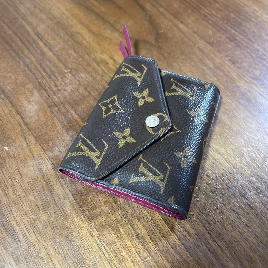 ルイヴィトン M41938 ポルトフォイユ ヴィクトリーヌ 三折財布 モノグラム