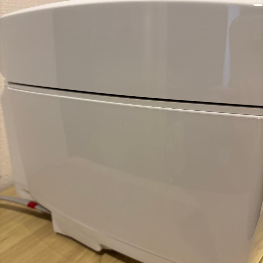 三菱 NJ-VEA10-W 2021年式　炊飯器　炭炊釜　最大5.5合
