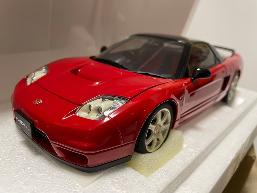 オートアート 1/18 ホンダ NSX-R NA2 ニューフォーミュラレッド