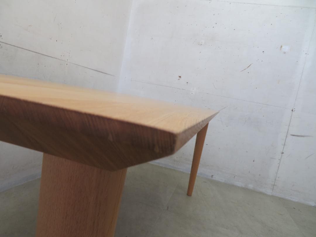 展示品■MUKU工房■旭川家具■無垢材■オーク■北欧デザイン■ダイニングテーブル