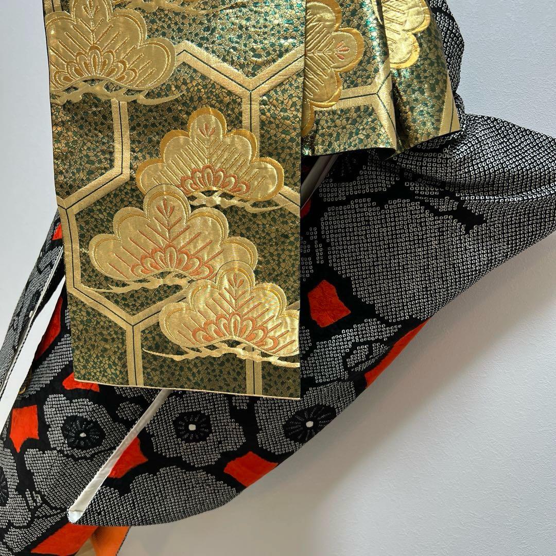 377 振袖フルセット 正絹 黒 朱赤 絞り ツートーン バイカラー 梅 駒刺繍