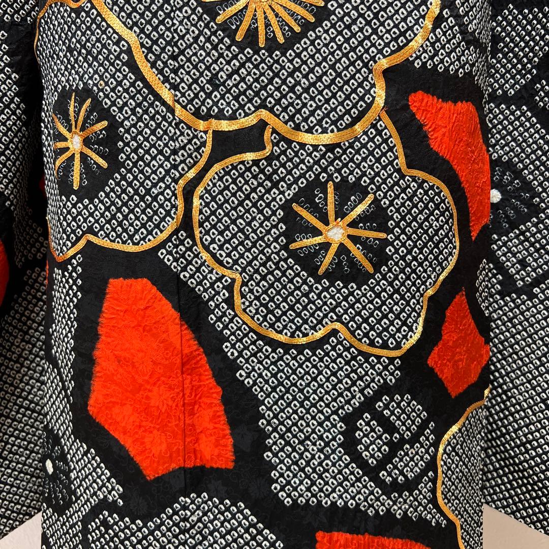 377 振袖フルセット 正絹 黒 朱赤 絞り ツートーン バイカラー 梅 駒刺繍