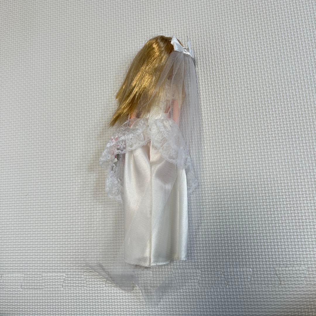 レア品★ ジェニーちゃん　白ドレス　レトロ　おもちゃ