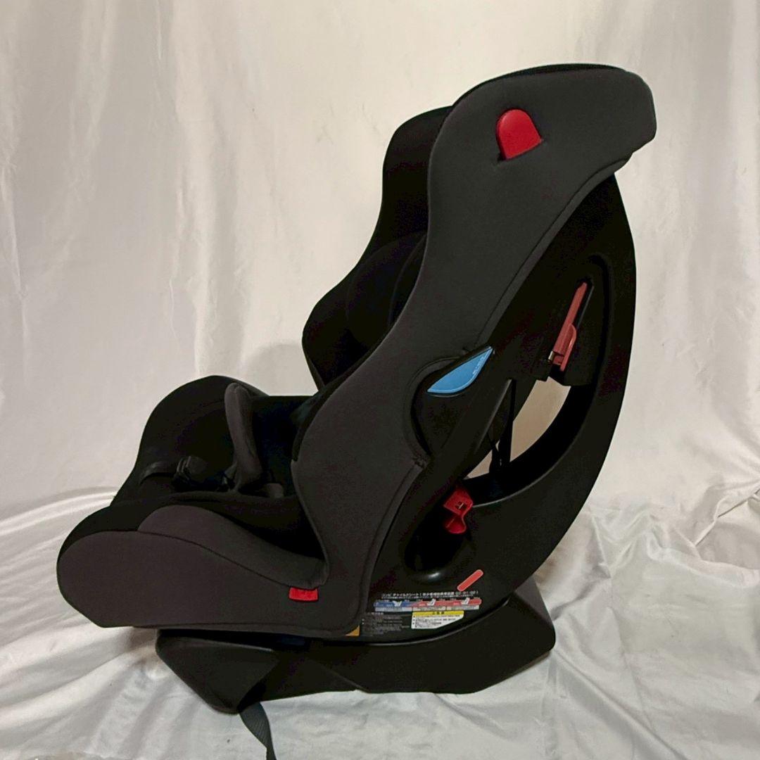 Combi コンビ ウィゴーロングHI　チャイルドシート