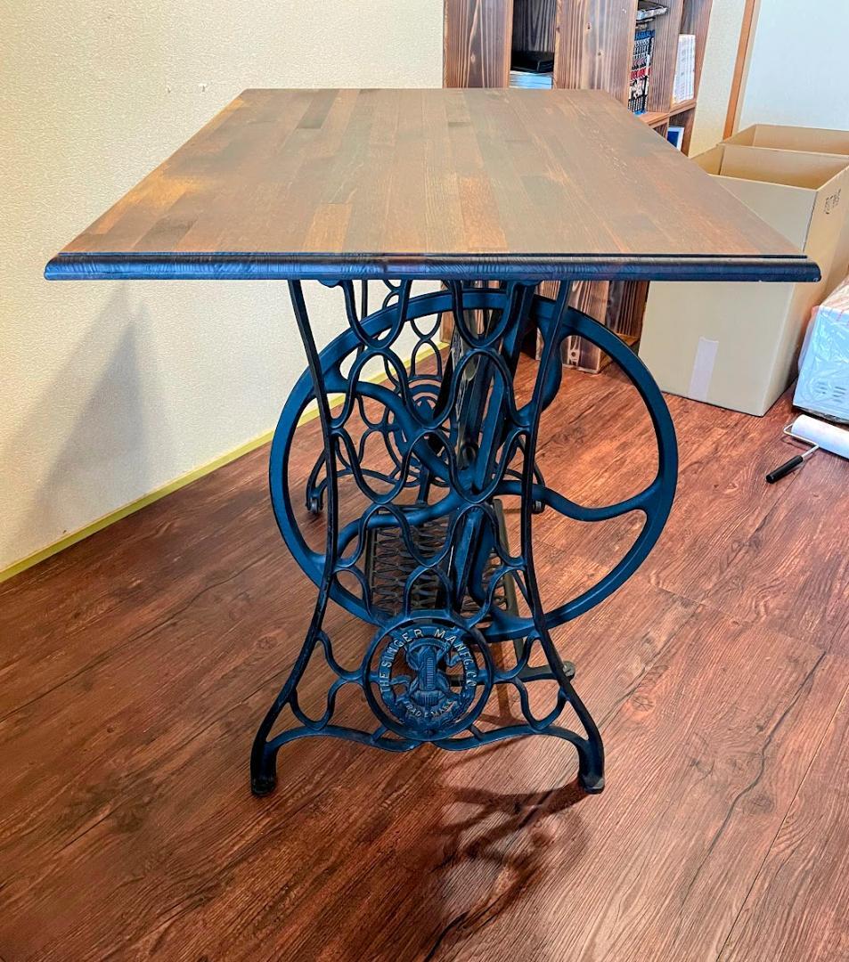 ま*め様 SINGERミシン台アンティークデスク