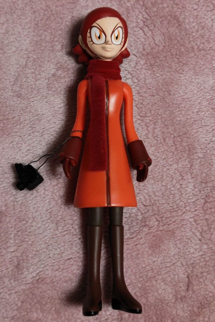 香港の公式　Who's Next Girl Stereoフィギュア　カメラ付き