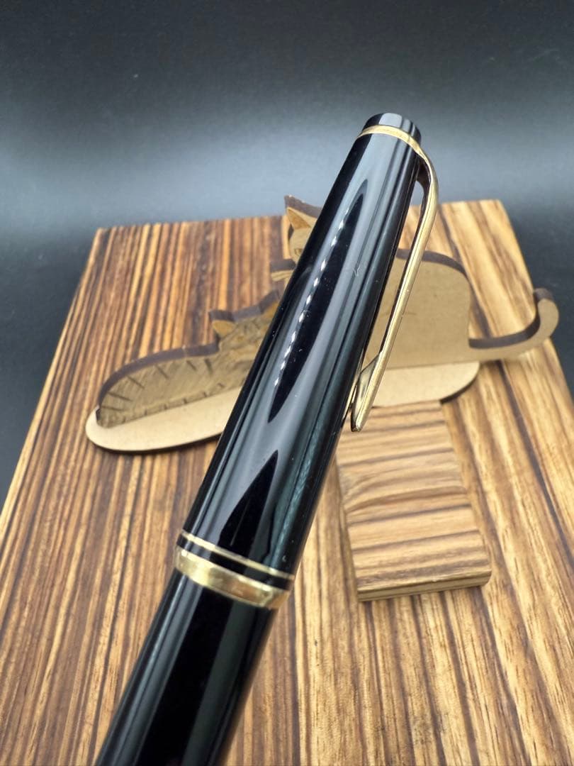MONTBLANC 万年筆　NO.22 黒軸 美品 EF 14C