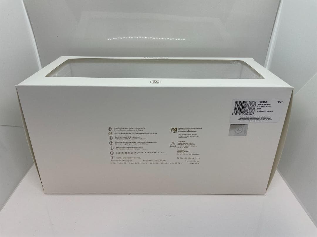 304-037 ノレブ 1/18 ベンツ C-Class T-Model