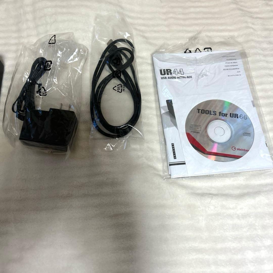 UR44 USBオーディオインターフェイス