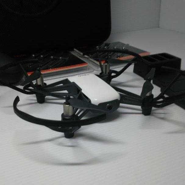 ドローン DJI Tello & 送信機 フルセット