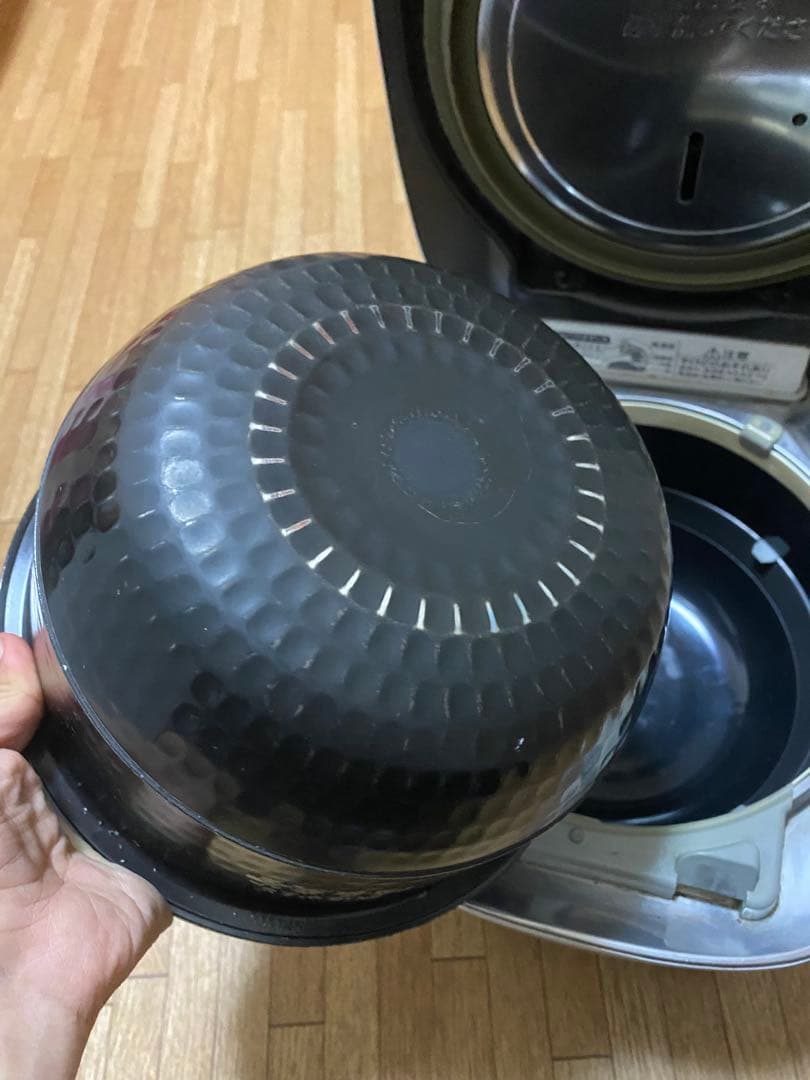 TOSHIBA　真空圧力IH 多機能炊飯器　RC-10VXP 2020年製