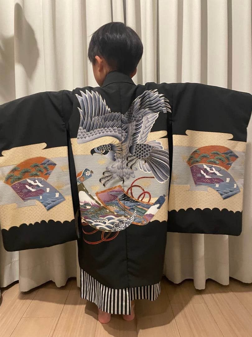 七五三　袴　男の子　5歳　フルセット　黒地に金色模様