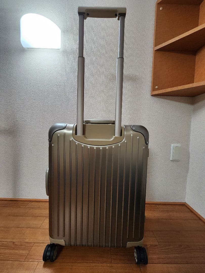 RIMOWA (リモワ )トパーズ チタニウム