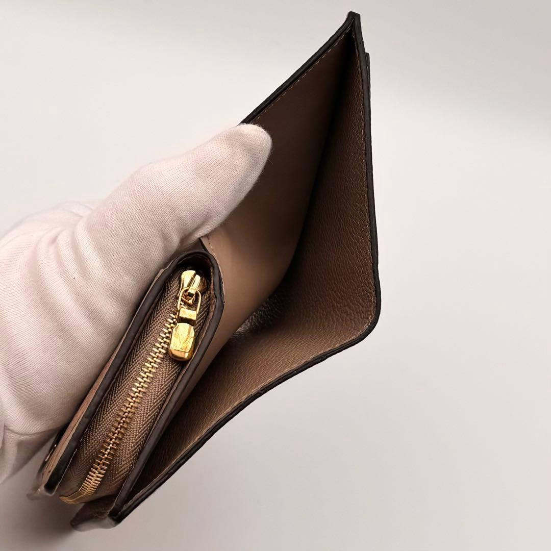 【美品】ルイヴィトン 二つ折り財布 モノグラム ポルトフォイユ クレア ベージュ