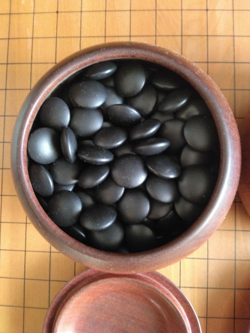 碁盤 / 碁石 セット　桐蓋付