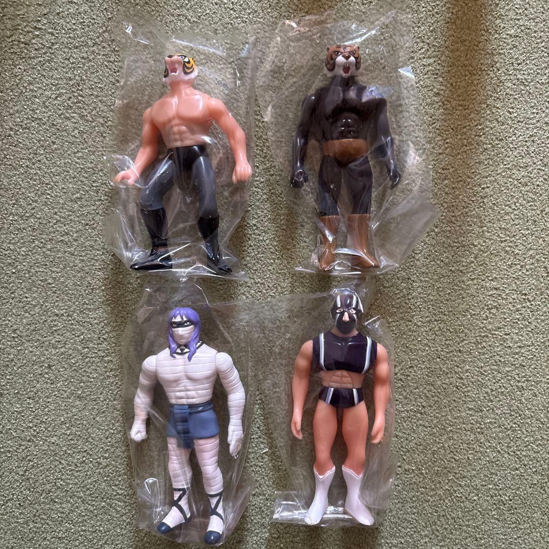 タイガーマスクフィギュア 4体セット